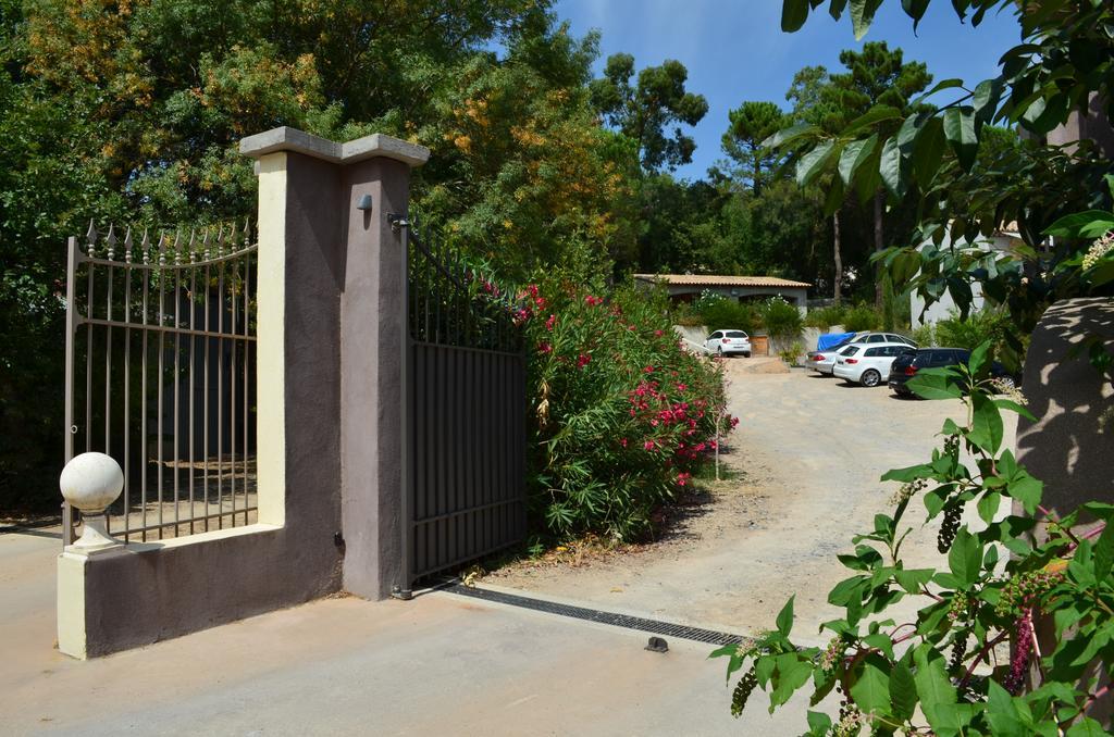 Ancie Hotel Grimaud Exterior photo
