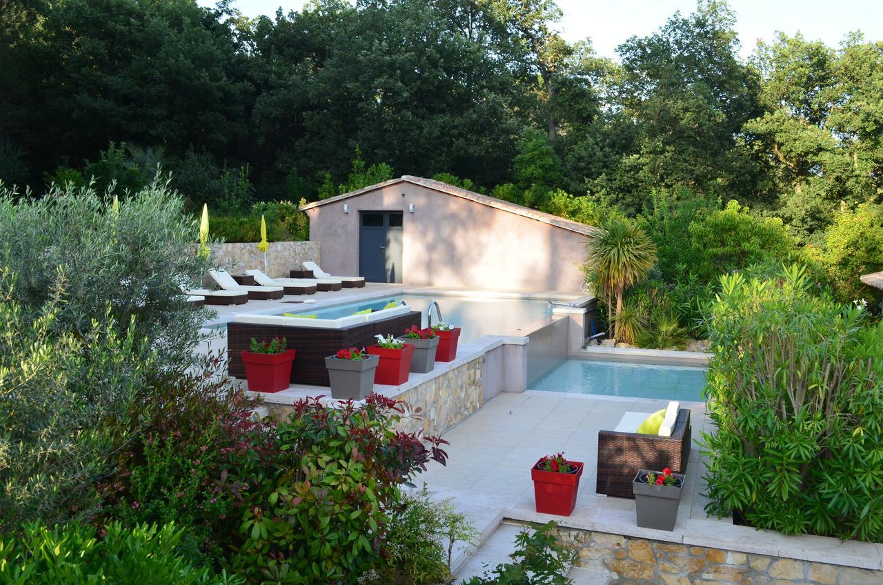 Ancie Hotel Grimaud Exterior photo